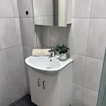 דירה Residences Center